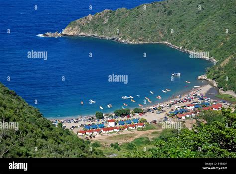 Puerto Cruz. beach. Vargas state. Venezuela Stock Photo: 71543943 - Alamy