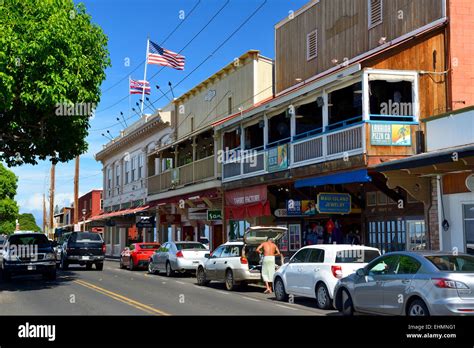 Shops and restaurants on Front Street, Lahaina, Maui, Hawaii, USA Stock ...