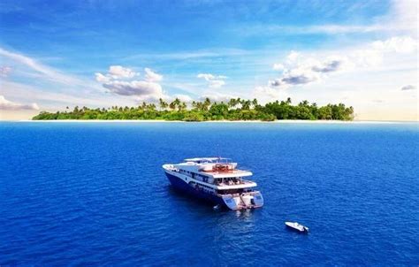 Cruise To Maldives: A Guide For An Adventurous Cruise In 2023