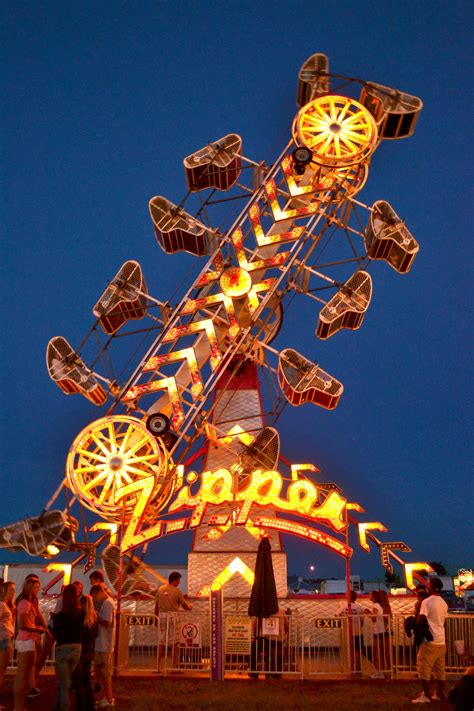 Pin by Gary Rudd on Amusement parks of yesteryear | Theme parks rides ...