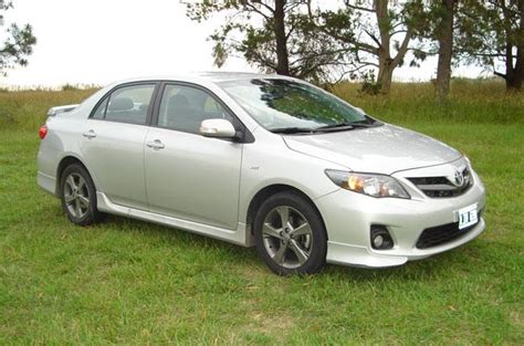 Test: Toyota Corolla XRS - Conduciendo.com