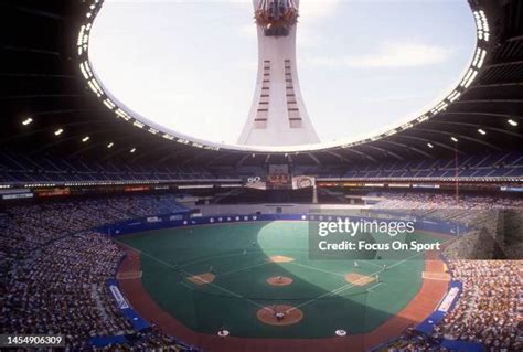 Olympic Stadium Montreal Photos and Premium High Res Pictures - Getty ...