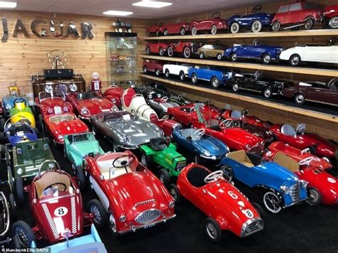 Vintage pedal car collection goes up for sale for £200,000 | Vintage ...