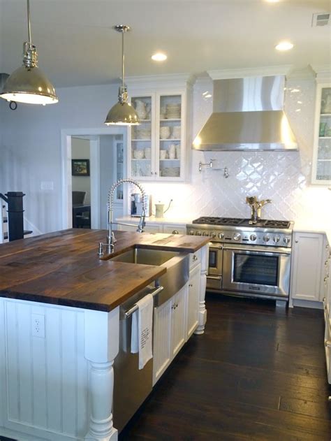 Reclaimed Wood Countertops | Elmwood Reclaimed Timber | Rustic cabinets ...