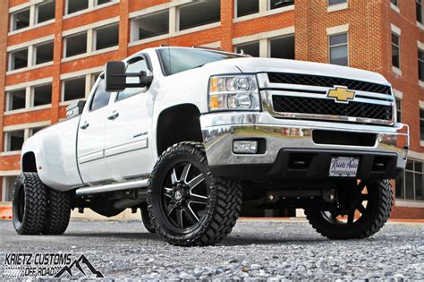 2011 Chevy 3500 Dually With Fuel Wheels | Krietz Auto