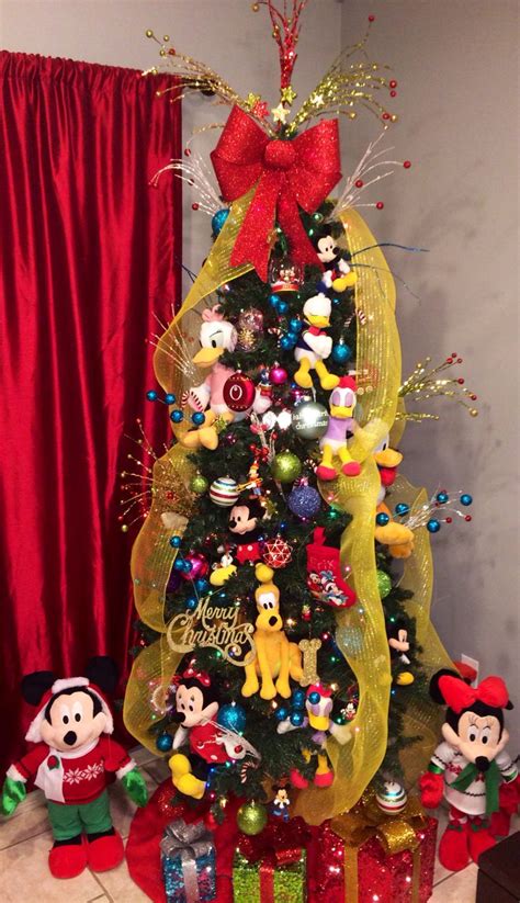 Mickey Mouse Christmas Tree | Christmas Time