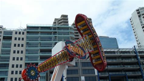 Luna Park Sydney Rides - Luna Park - Milsons Point Attraction | Expedia ...