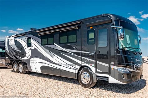 The 6 Best RVs To Live In Full-Time | Camper Report