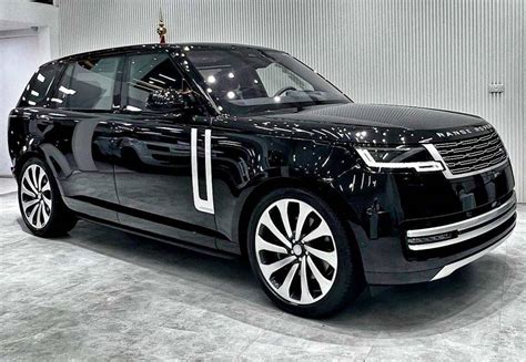 2023 Range Rover Autobiography LWB P530 V8 | Range Rover Fans