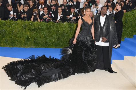 Diddy and Cassie at the 2017 Met Gala | POPSUGAR Celebrity