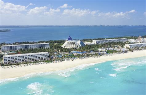 Grand Oasis Cancún - Hotel y Diversión | Oasis Hotels & Resorts