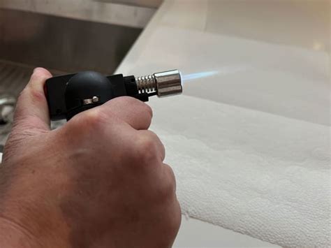 How to Refill a Butane Torch or Lighter: 7 Simple Steps - Men's Journal ...