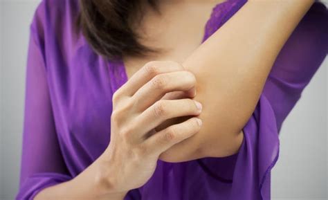 Itchy and Red Bumps on Elbows – Causes and Treatment