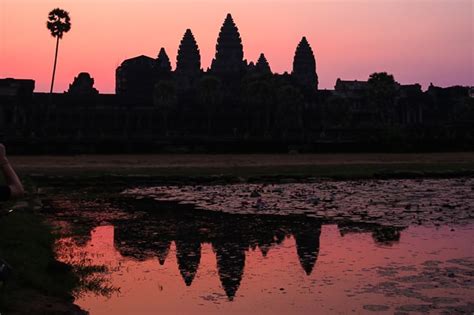 Angkor Wat Sunrise: Tips and Tricks for Taking the Best Photos - Julia ...