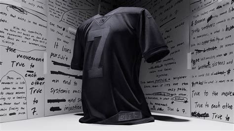 Nike’s all-black Colin Kaepernick jersey marking 4 years since he took ...