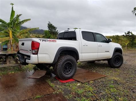 3rd Gen White Tacomas - Post them up! | Tacoma truck, Toyota tacoma ...