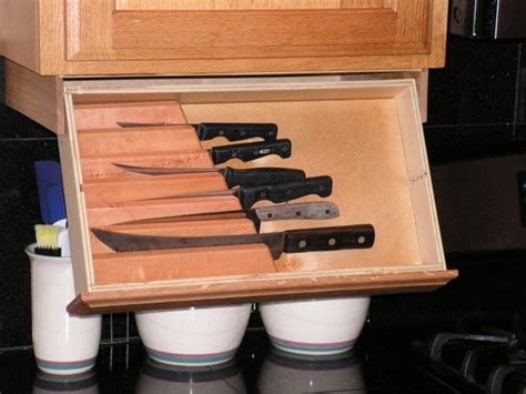 under cabinet knife rack