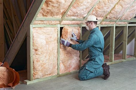 How to Identify Dangerous Asbestos Insulation