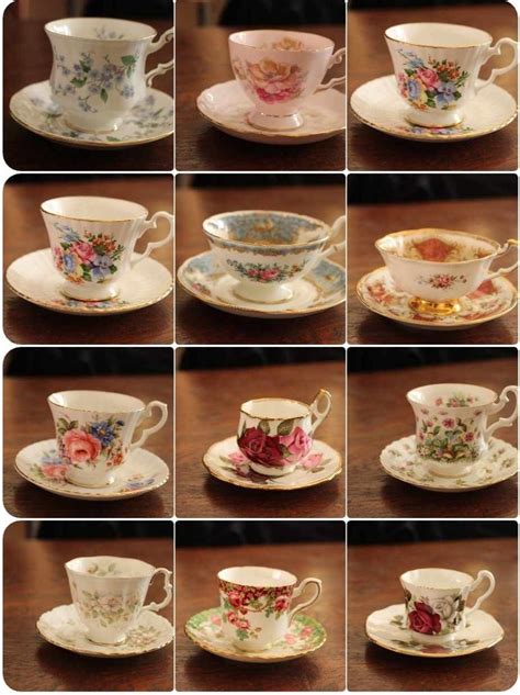 Cups and Saucers (12) - Porcelain - Catawiki