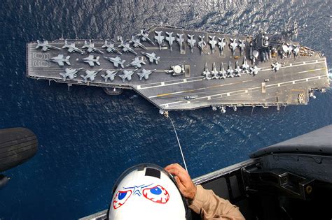 USS Dwight D. Eisenhower CVN-69 HD Wallpaper: A Naval Powerhouse