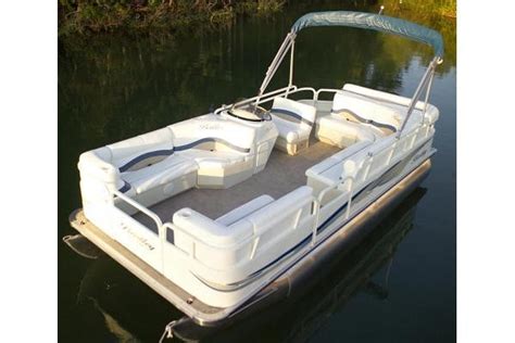 Bentley Pontoon Boat Seat Covers - Velcromag