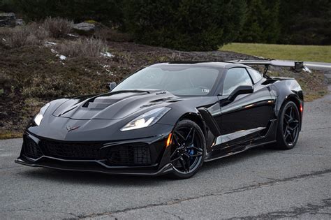 65-Mile 2019 Chevy Corvette Has the ZR1 Motherload With ZTK and 7-Speed ...