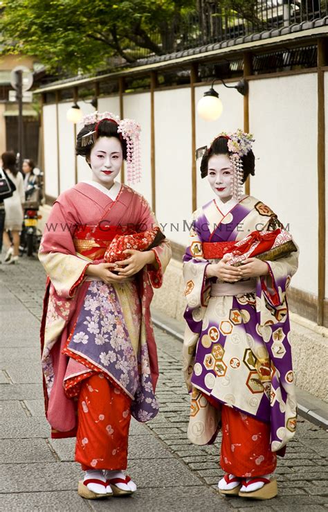 Life Journeys: The Geisha of Kyoto