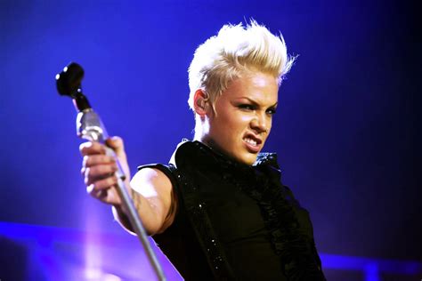 Pink Tickets | Pink Tour Dates and Concert Tickets - viagogo