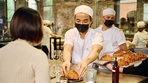 Melbourne's Lune Croissanterie Is Now Serving Its World-Famous Pastries ...