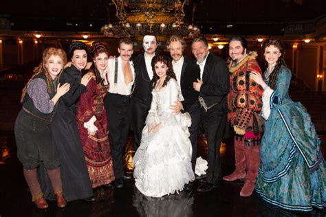 See the Cast of The Phantom of the Opera Celebrate 13,000 Performances ...