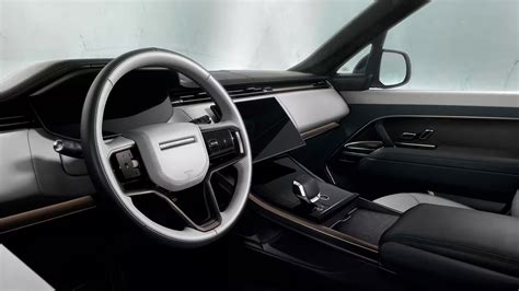 2024 Range Rover Interior - Lucia Rivalee