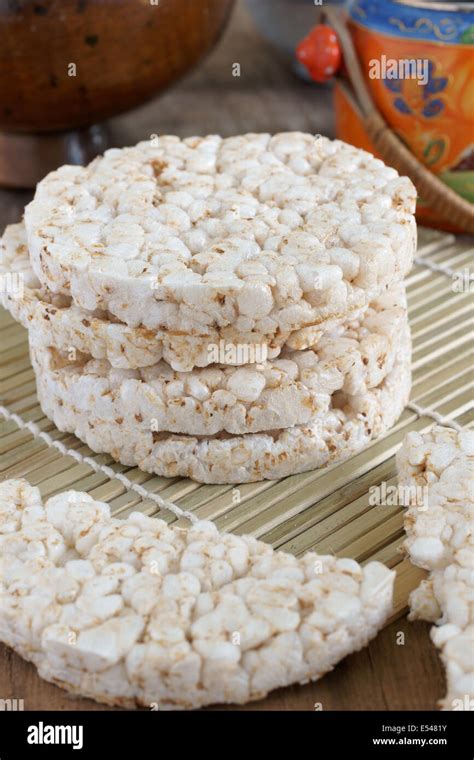 Puffed rice cakes a popular diet food Stock Photo - Alamy