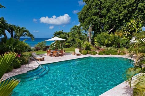 Check out the view of the ocean from this beautiful pool! | Luxury ...