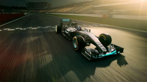 Mercedes F1 in Race track 4K Wallpaper | HD Car Wallpapers | ID #11537