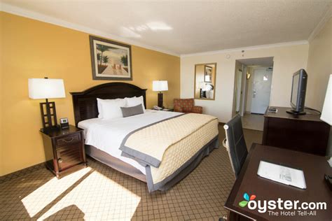 Wyndham Garden Fort Walton Beach Destin Review: What To REALLY Expect ...