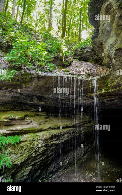 National Park Cave entrance Stock Photo - Alamy