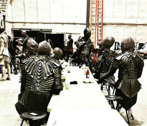 Leaked Photo Gives First Look At Klingons In STAR TREK: DISCOVERY ...