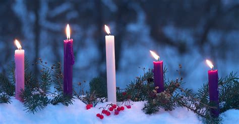 The Meaning of Advent Candle Colors Explained