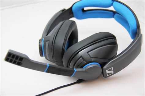 Sennheiser GSP 300 Closed Acoustic Gaming Headset Review - Funky Kit