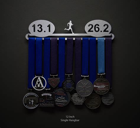 13.126.2 Male Runner Medal Display – FavoriteRunShop