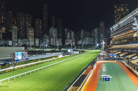 Happy Valley Racecourse Hong Kong - Horseracing Track on Hong Kong ...