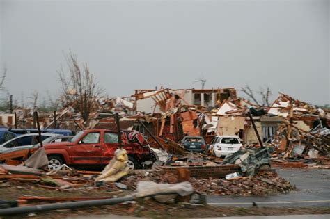 File:2011 Joplin, Missouri tornado damage.jpg