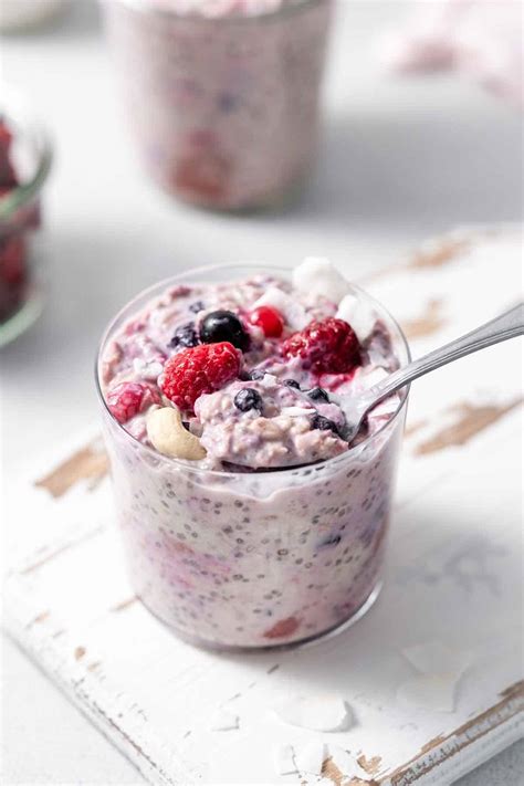 Overnight Oats with Frozen Fruit - Carmy - Easy Healthy-ish Recipes