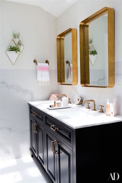 Bathroom Vanity Mirror Ideas - Best 25+ of Retro Bathroom Mirrors ...