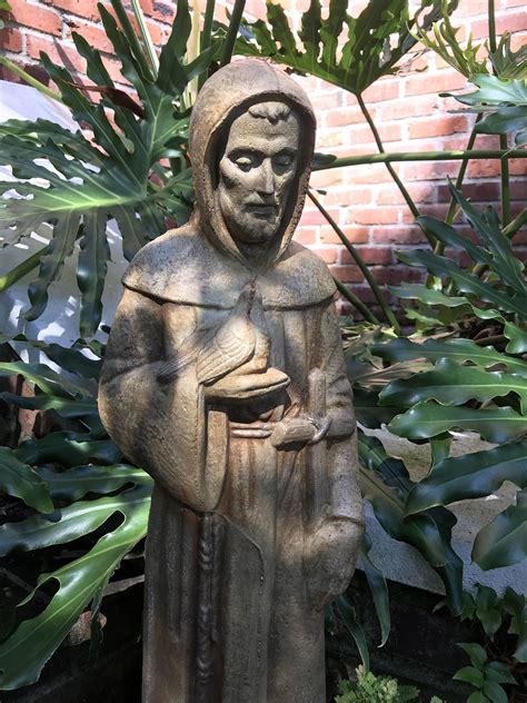 St Francis of Assisi garden statue | Etsy | Statue, Garden statues ...