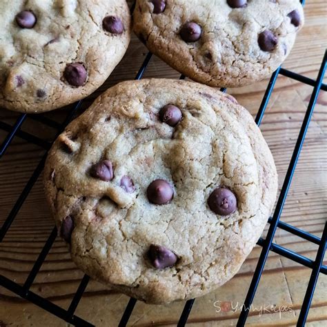 White Chocolate And Cranberry Cookies - So Yummy Recipes