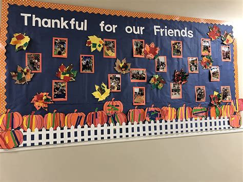 15 Easy Thanksgiving Bulletin Board Ideas | Nyla's Crafty Teaching