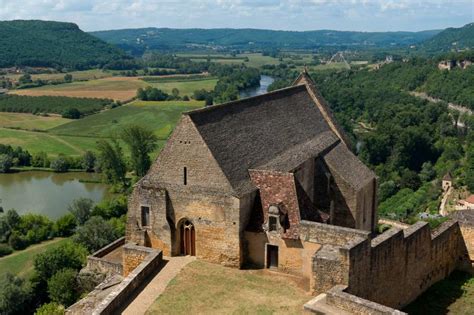 The old village of Beynac,photos and guide,Hotels and gites