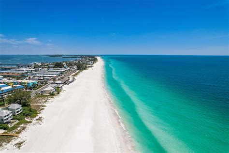 All About Anna Maria Island Beaches | Seabreeze Vacations