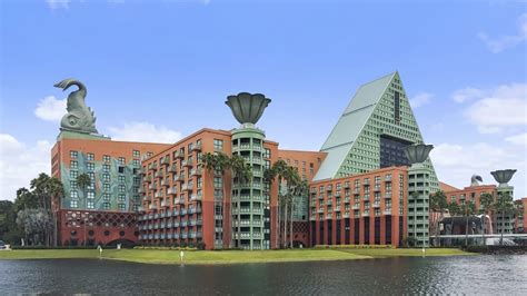 The Walt Disney World Dolphin – Orlando, Florida | Hotel Tour – Endless ...